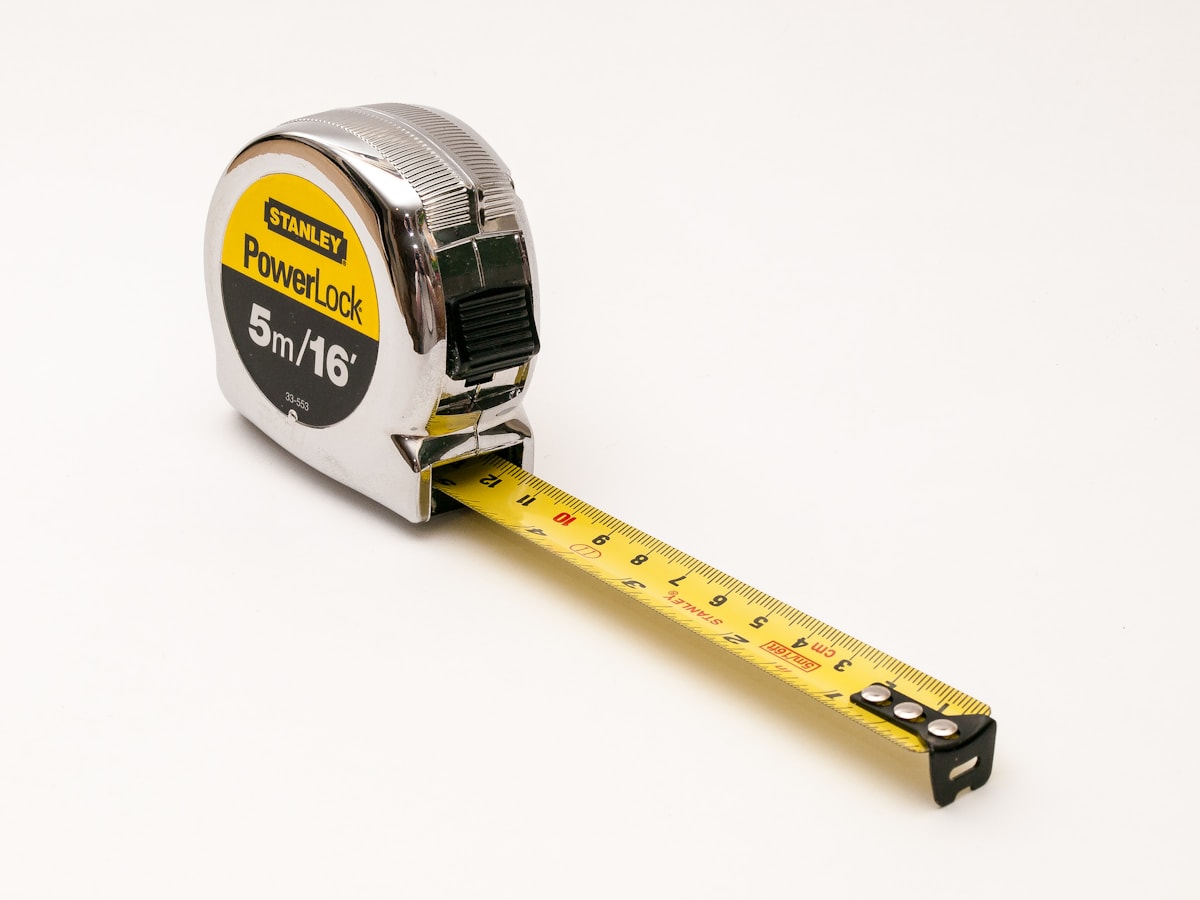 Tape measure for sizing work gloves